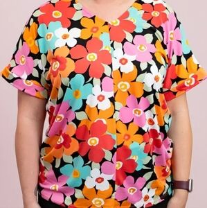 NWT Haptics Bold Retro Floral V-Neck Blouse Color Pop Y2K Statement Top Medium